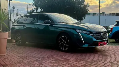 Peugeot 308 SW 2023 - 22990 EUR, 145000 km - AUTO.MOTO.pt - 145000km - foto 4 de 24