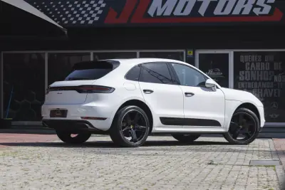 Porsche Macan 2018 - 53900 EUR, 89600 km - AUTO.MOTO.pt - 89600km - foto 29 de 40