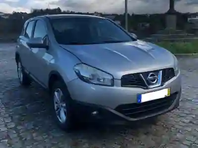 Nissan Qashqai 2012 - 7500 EUR, 253000 km - AUTO.MOTO.pt - 253000km - foto 3 de 10
