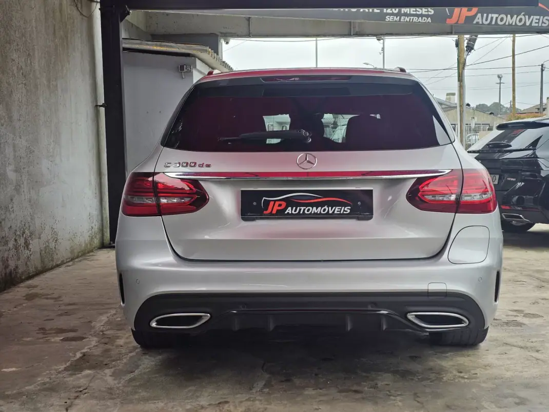 Mercedes-Benz C 300 2020 - 20999 EUR, 207000 km - 207000km - foto 22 de 22