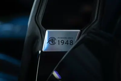 Lotus Eletre 2023 - 110000 EUR, 34626 km - AUTO.MOTO.pt - 34626km - foto 31 de 32