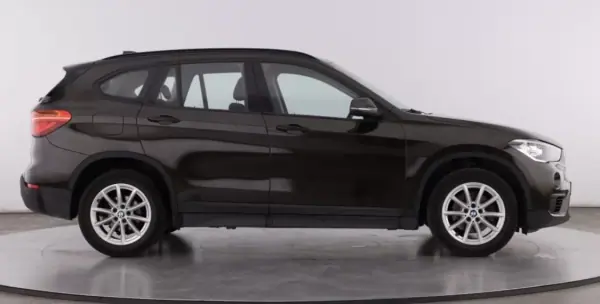 BMW X1 2016 - 15499 EUR, 151121 km - AUTO.MOTO.pt - 151121km - foto 7 de 8