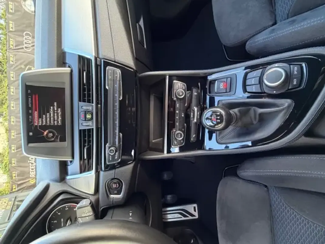 BMW 216 Active Tourer 2016 - 17900 EUR, 88780 km - AUTO.MOTO.pt - 88780km - foto 4 de 12