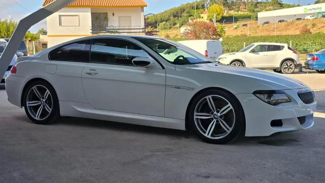 BMW M6 2005 - 55000 EUR, 188207 km - 188207km - foto 10 de 19