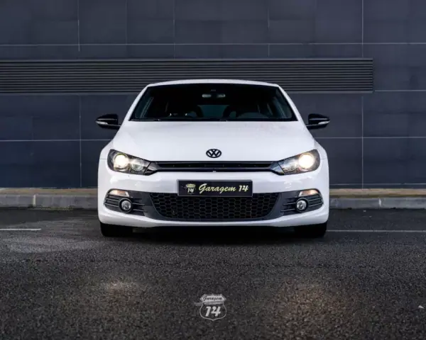 Volkswagen Scirocco 2013 - 16990 EUR, 153299 km - AUTO.MOTO.pt - 153299km - foto 2 de 49