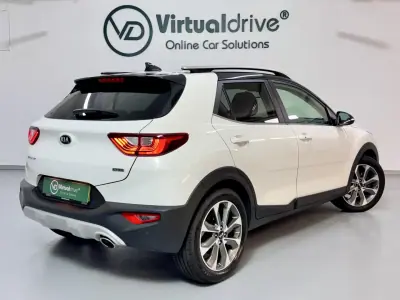 Kia Stonic 2019 - 15750 EUR, 68000 km - AUTO.MOTO.pt - 68000km - foto 6 de 60