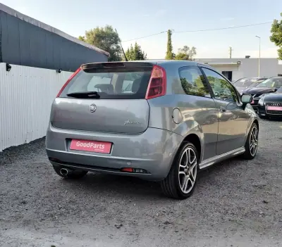 Fiat Grande Punto 2009 - 3950 EUR, 240503 km - 240503km - foto 8 de 26