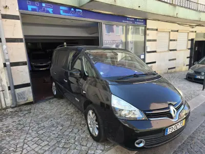 Renault Espace 2013 - 7999 EUR, 238595 km - AUTO.MOTO.pt - 238595km - foto 3 de 28