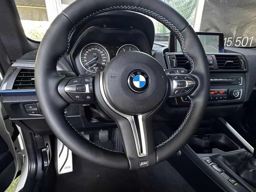 BMW 120 2013 - 18500 EUR, 225000 km - AUTO.MOTO.pt - 225000km - foto 32 de 39