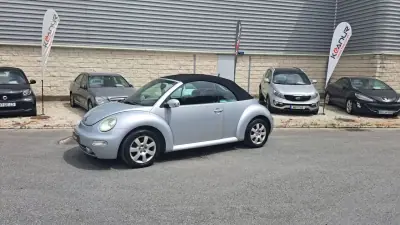 Volkswagen New Beetle Cabriolet 2004 - 9890 EUR, 127830 km - AUTO.MOTO.pt - 127830km - foto 10 de 48