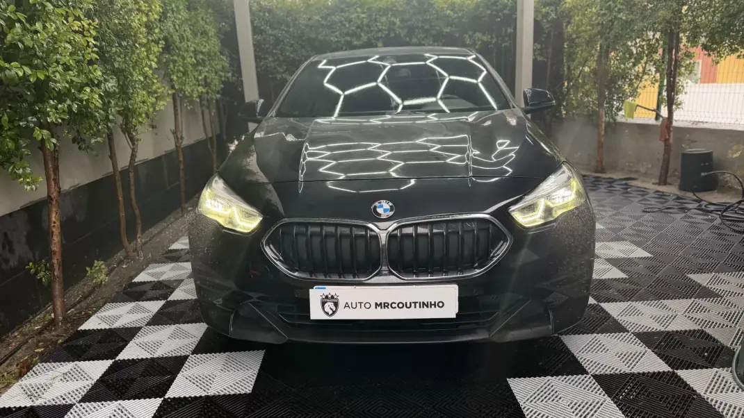 BMW 218 Gran Coupé 2021 - 24900 EUR, 73000 km - AUTO.MOTO.pt - 73000km - foto 1 de 26
