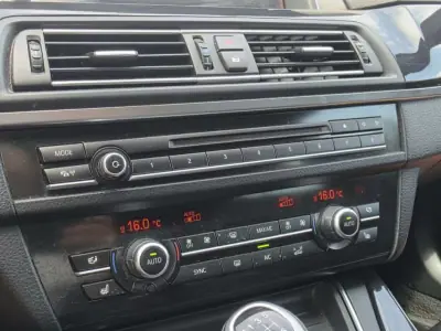 BMW 520 2016 - 23990 EUR, 186000 km - AUTO.MOTO.pt - 186000km - foto 15 de 18